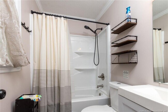 Building Photo - 1214 Berkshire Rd