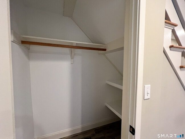 Building Photo - 133 Boston Post Rd