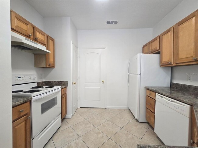 Building Photo - 17983 Villa Creek Dr