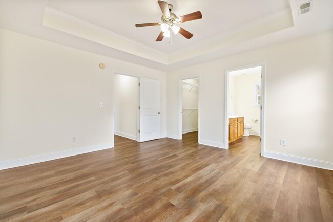 Building Photo - 2711 Green Pond Cir