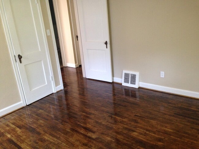 Building Photo - 4114 Nebraska Ave