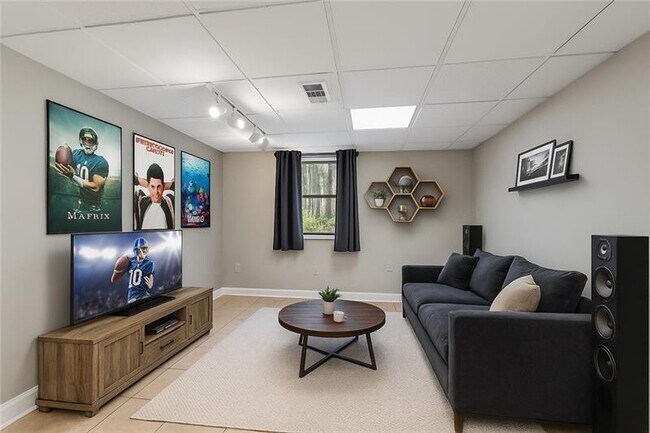 Building Photo - 4709 Trickum Rd