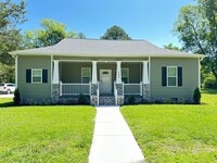 Building Photo - 408 Branch St