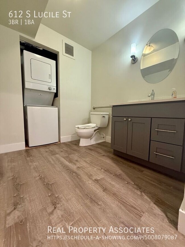 Building Photo - 612 S Lucile St