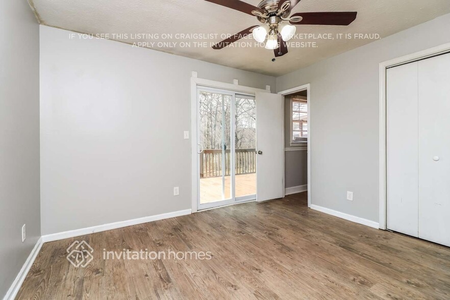 Building Photo - 184 Sheila Ln