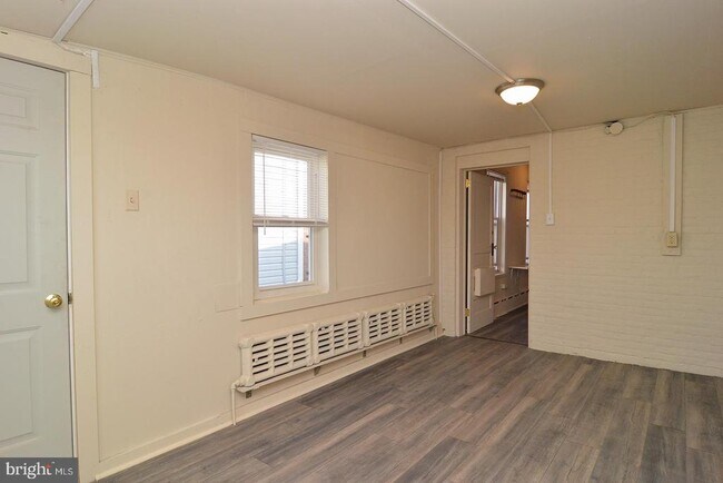 Building Photo - 510 Penn Ave
