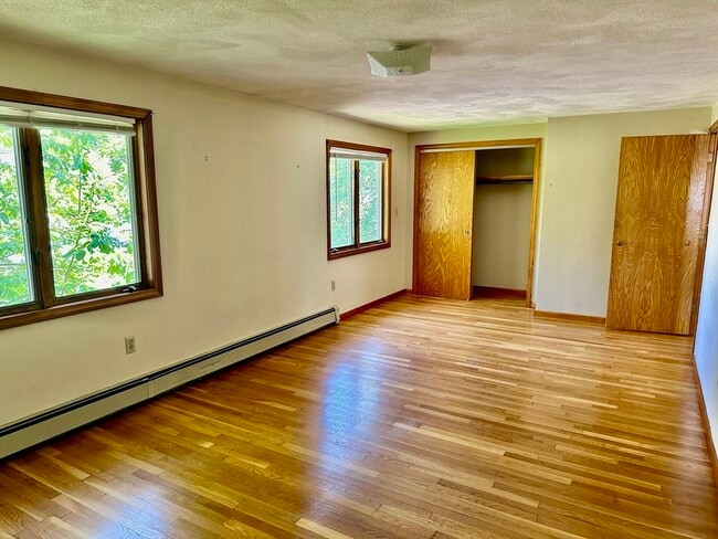 Primary Photo - 230 Summer St