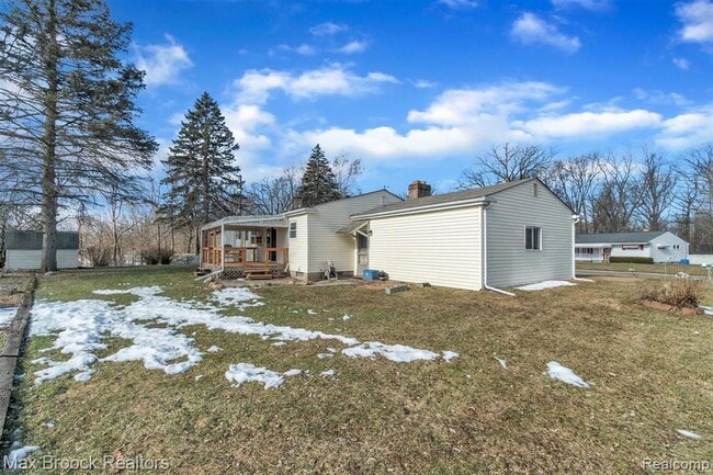 Building Photo - 1102 Davenport Dr