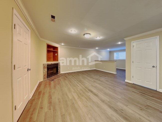 Building Photo - 3947 Hickswood Forest Ct