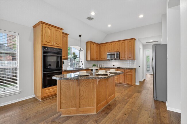 Building Photo - 3614 Cedar Glen Ln