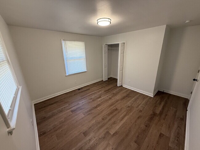 Building Photo - **Spacious 4-Bedroom Home with Modern Comforts in Decatur, GA**