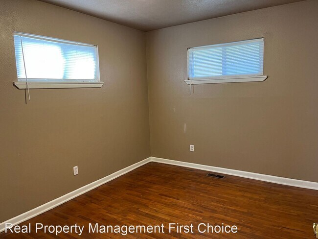 Building Photo - 3 br, 2 bath House - 601 Cedar Lane