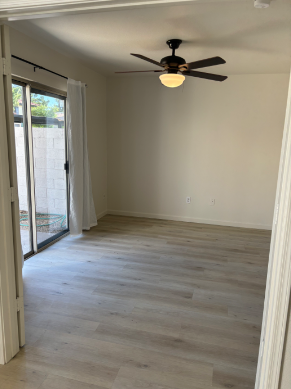 Building Photo - 5620 E Kelton Ln