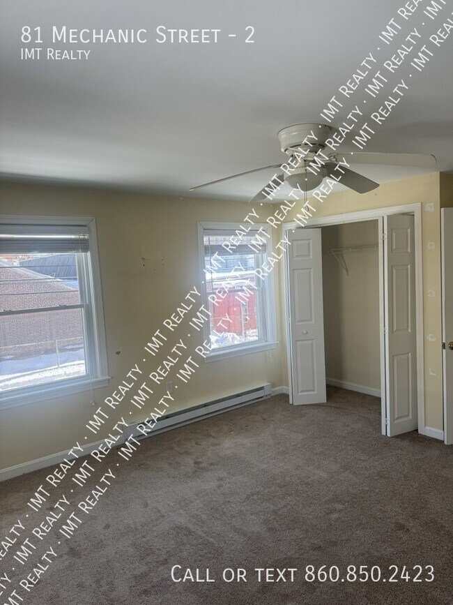 Building Photo - 81 Mechanic St