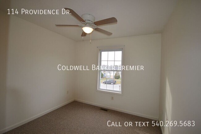 Building Photo - 114 Providence Dr