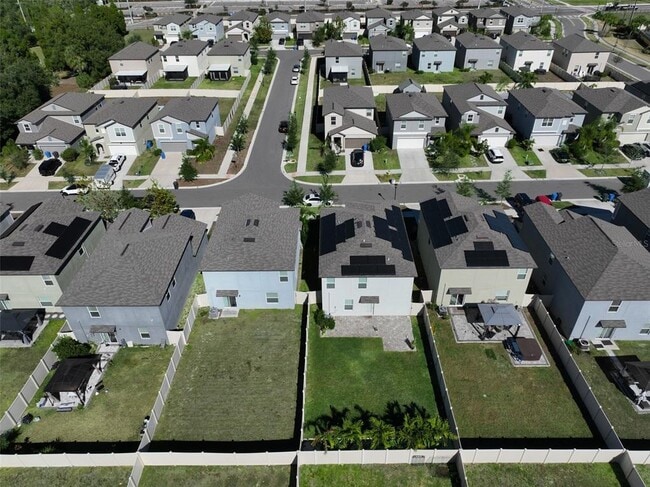 Building Photo - 9913 Jackfruit Ct