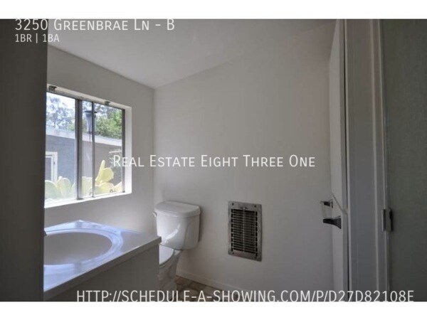 Building Photo - 3250 Greenbrae Ln