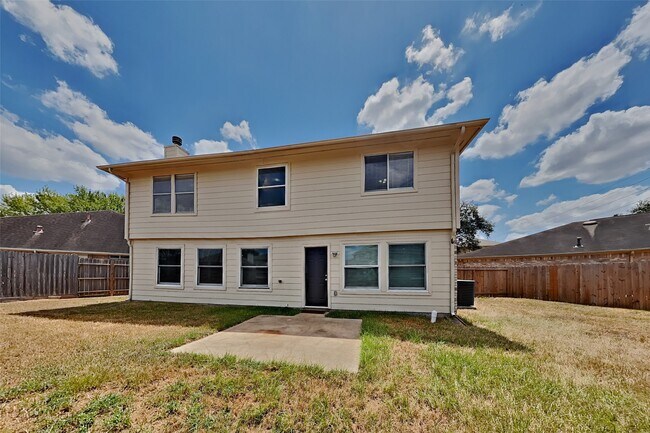 Building Photo - 3143 Rainpark Ln