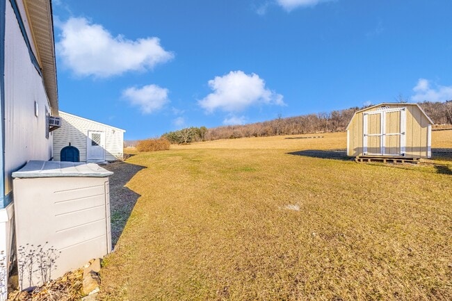 Building Photo - 5201 Amos Reeder Rd