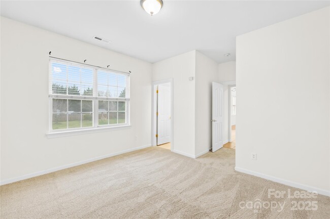 Building Photo - 10223 Kelso Ct