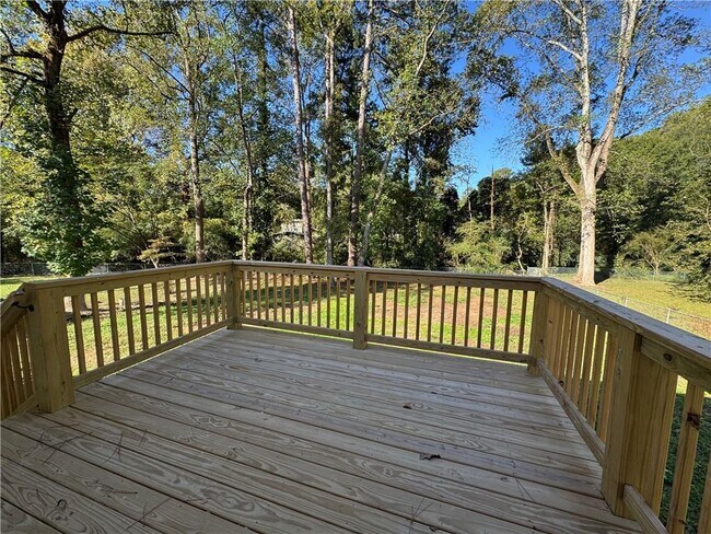 Building Photo - 2772 Spring Creek Pl SE