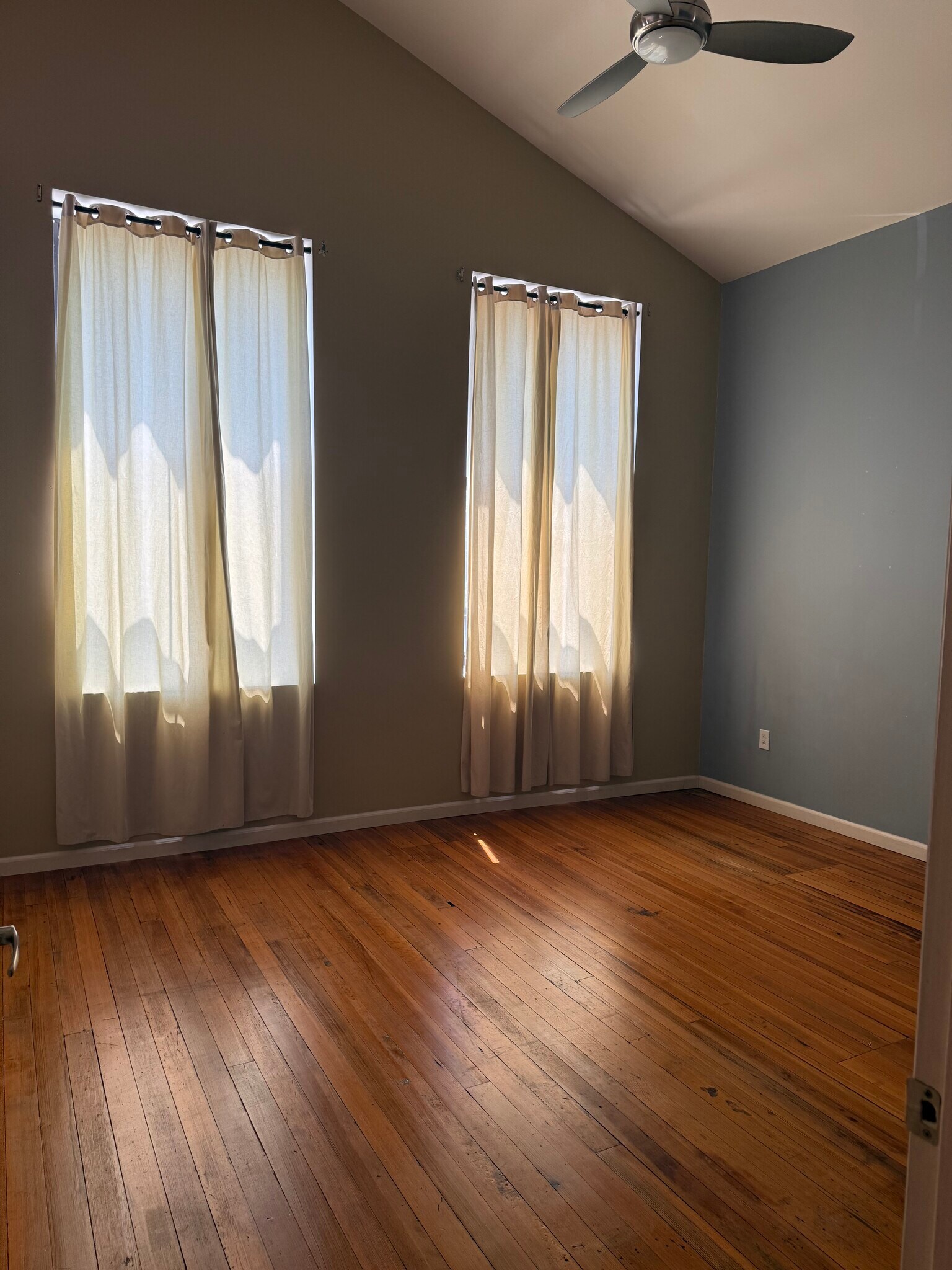 Bedroom 2 - 208 East Main Street
