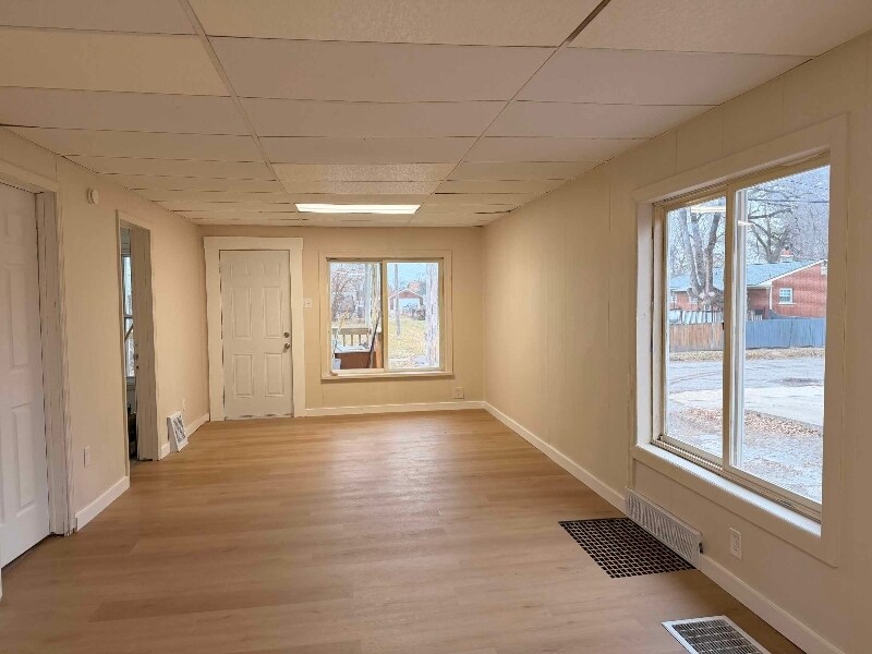 Building Photo - 4549 3rd St