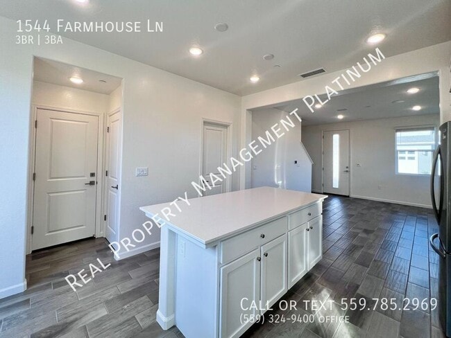 Building Photo - 1544 Farmhouse Ln