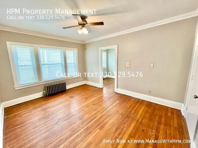 Building Photo - 1380 W 112th St