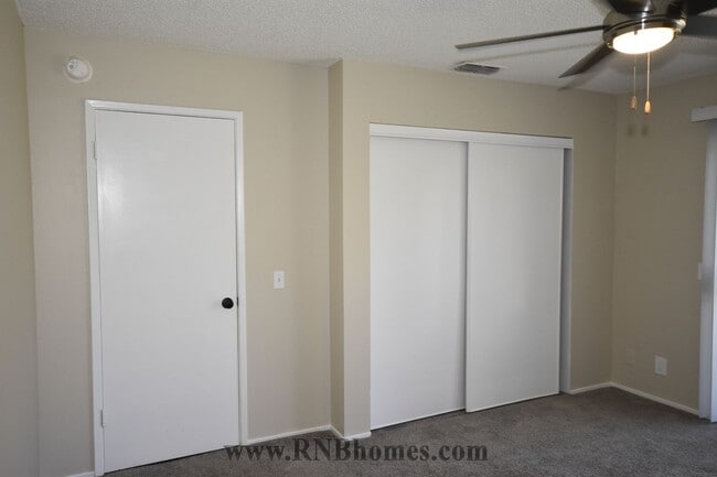 Building Photo - 5578 Coronado Way