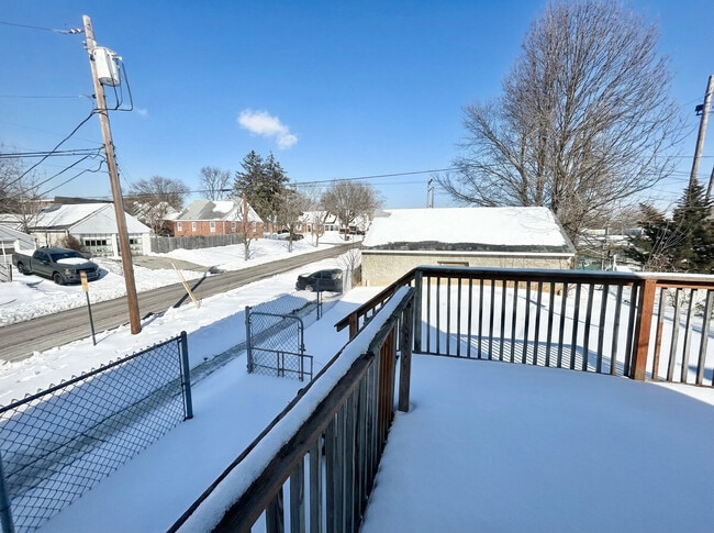 Building Photo - 317 Madison Ave