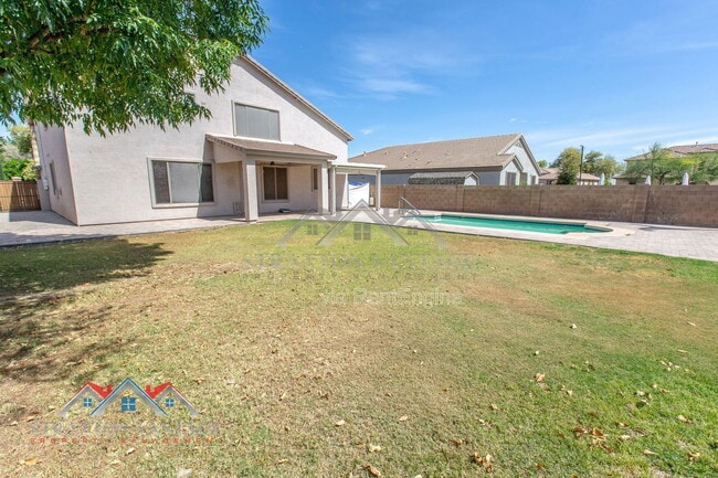 Building Photo - 14099 W Riviera Dr