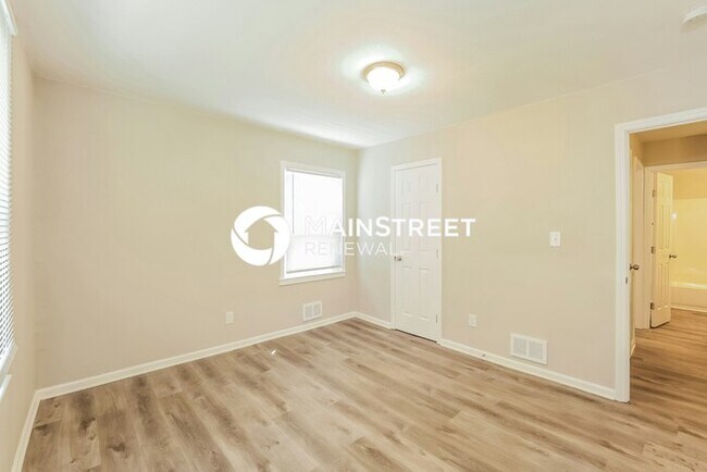 Building Photo - 3 Bedroom Pet-Friendly Home in Kansas City...