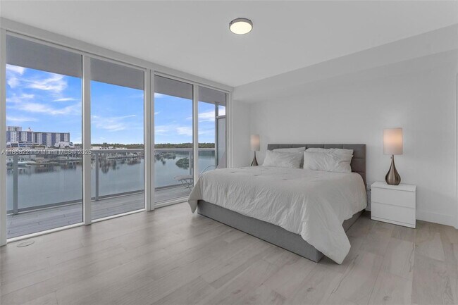 Building Photo - 400 Sunny Isles Blvd