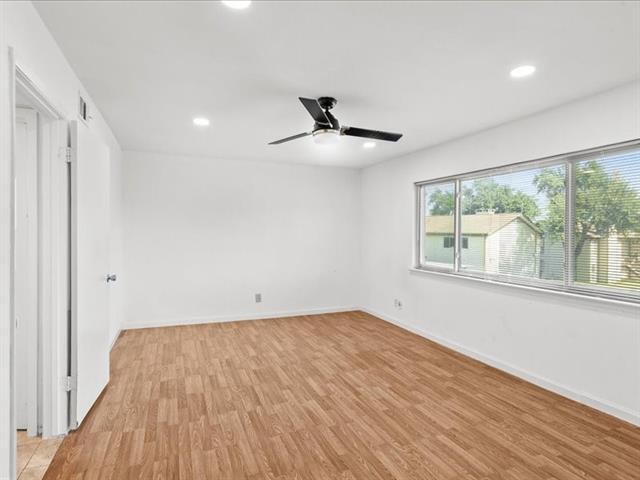 Building Photo - 10650 Steppington Dr