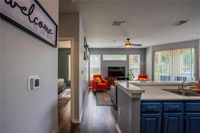 Building Photo - 8913 Legacy Ct