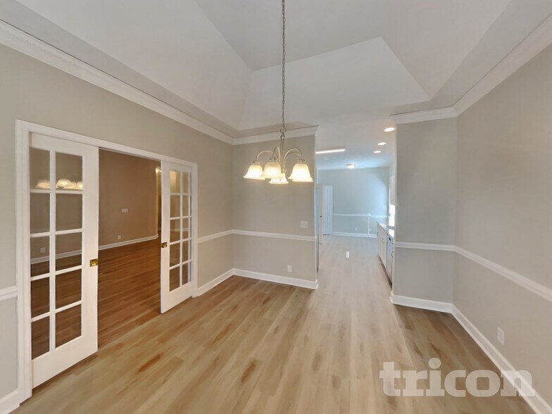 Building Photo - 6640 Sugar Valley Dr