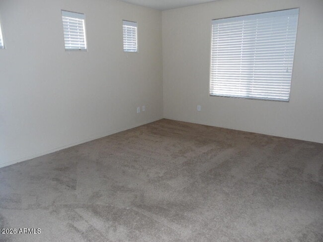 Building Photo - 8472 W Lewis Ave