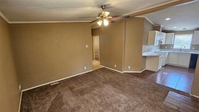 Building Photo - 10222 Elderberry Park Ln
