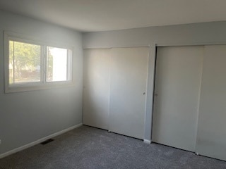 Building Photo - 9120 W Oaks Ave