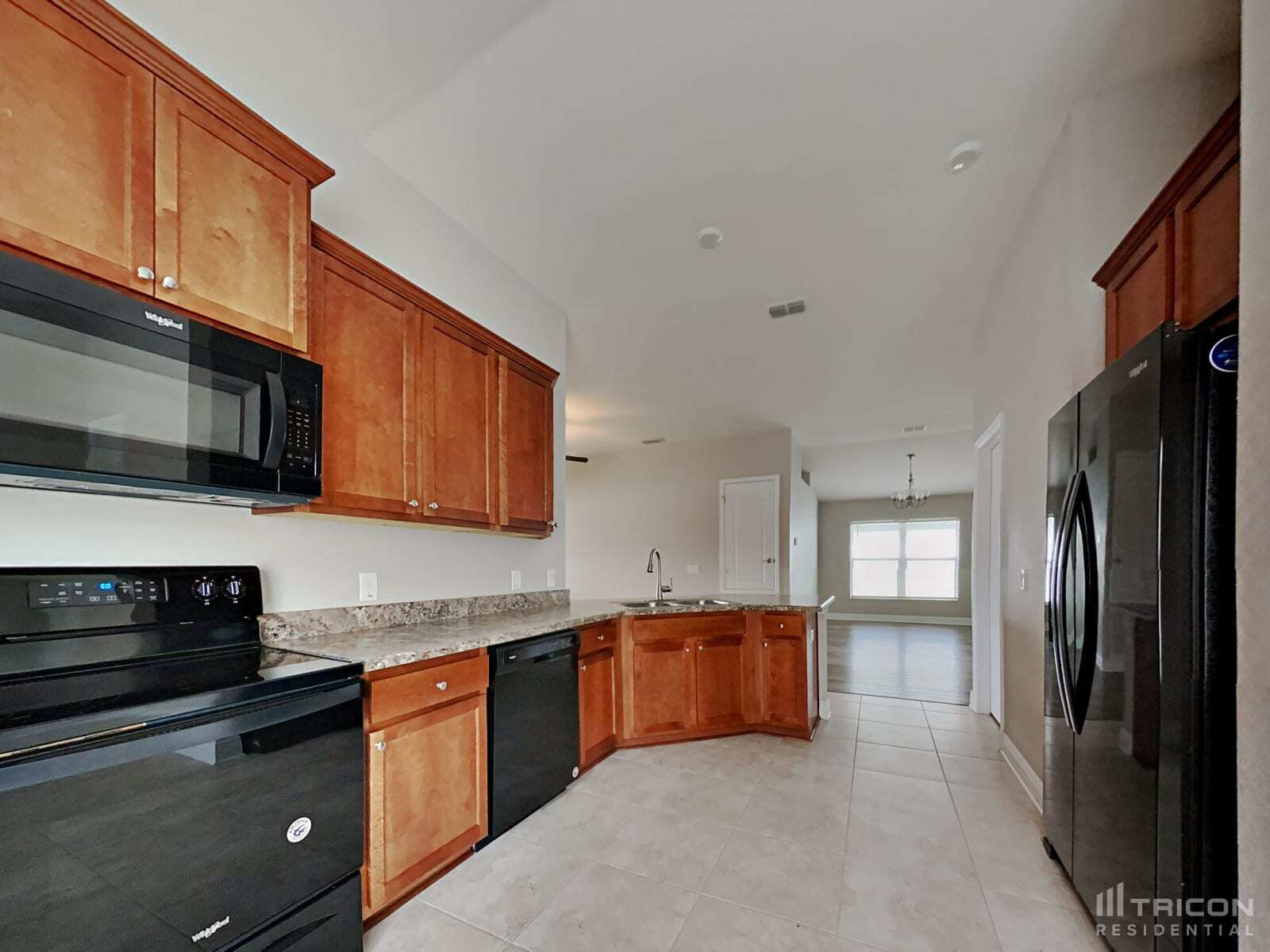 Building Photo - 387 Buchannan Dr