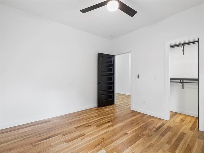 Building Photo - 1065 Hubbard St SW