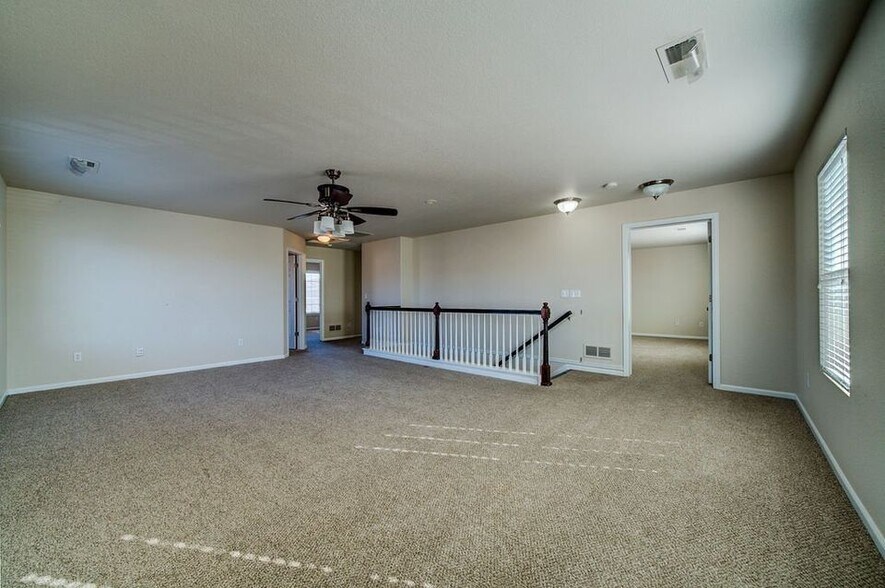 Building Photo - 7762 Lantern Ln