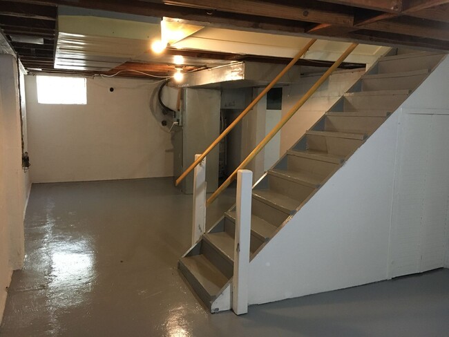 Building Photo - **4-BEDROOM HOUSE W/ GARAGE IN NORTH COLUM...