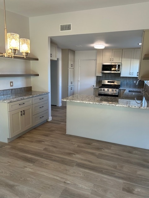 Building Photo - 292 Henrietta Ave