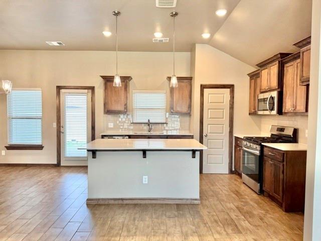 Building Photo - 709 Caladium Dr