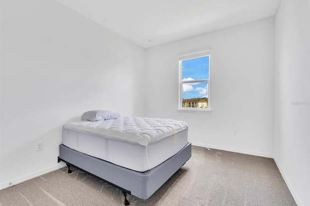 Building Photo - 15691 Willow Arbor Cir