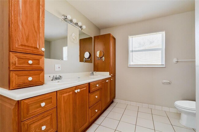 Building Photo - 20 N 2nd St