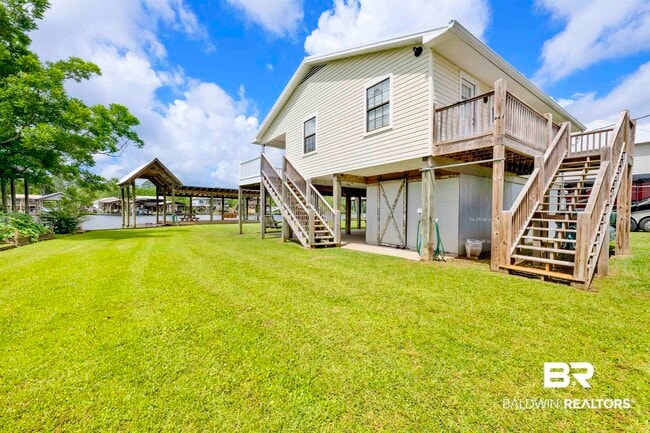 Building Photo - 15851 Keeney Dr