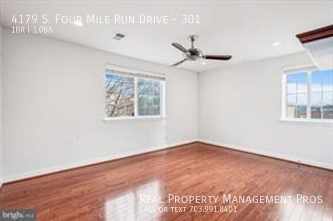 Building Photo - 4179 S Four Mile Run Dr